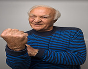 Robert Loggia